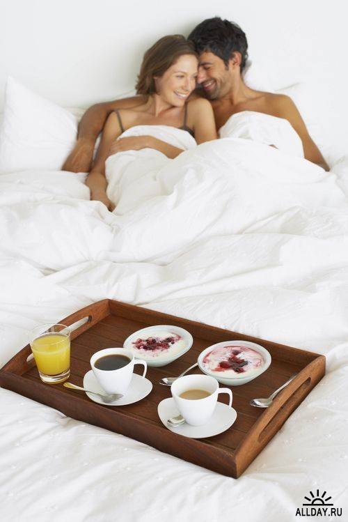 Оральный секс утром лучше завтрака в постели и шлюшка это знает