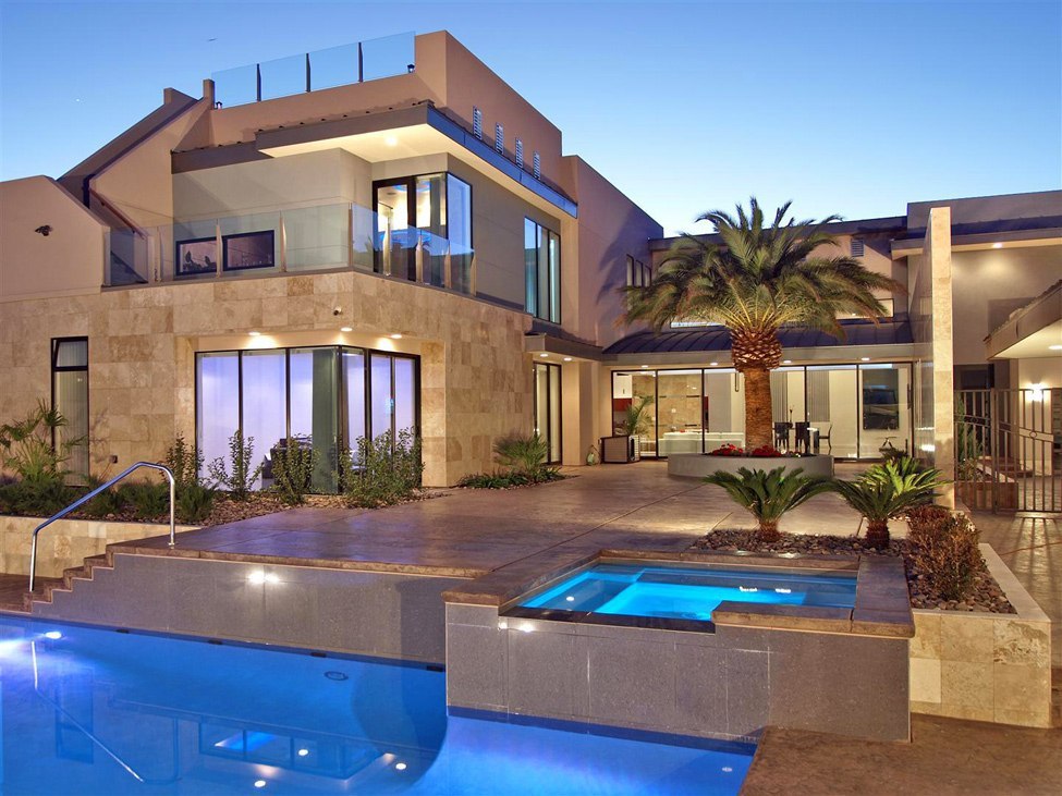 Особняк Tenaya Residence был спроектирован студией DesignCell из Лас-Вегаса...