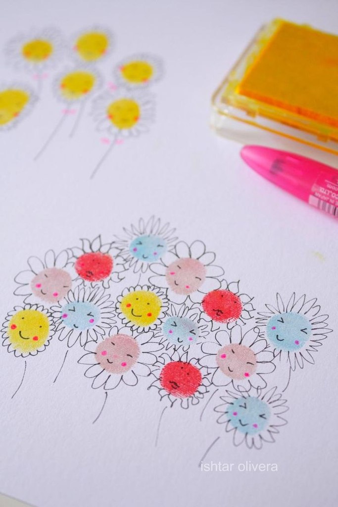 Рисование пальчиками цветы. Рисование цветов отпечатками. Пальчиковое рисование цветы. Рисование отпечатками цветы.