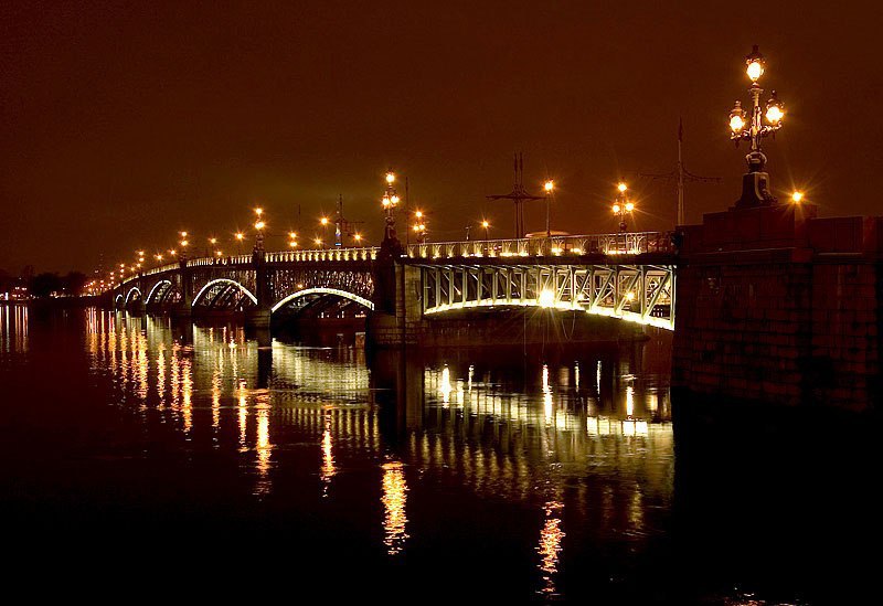 Троицкий мост в санкт петербурге ночью