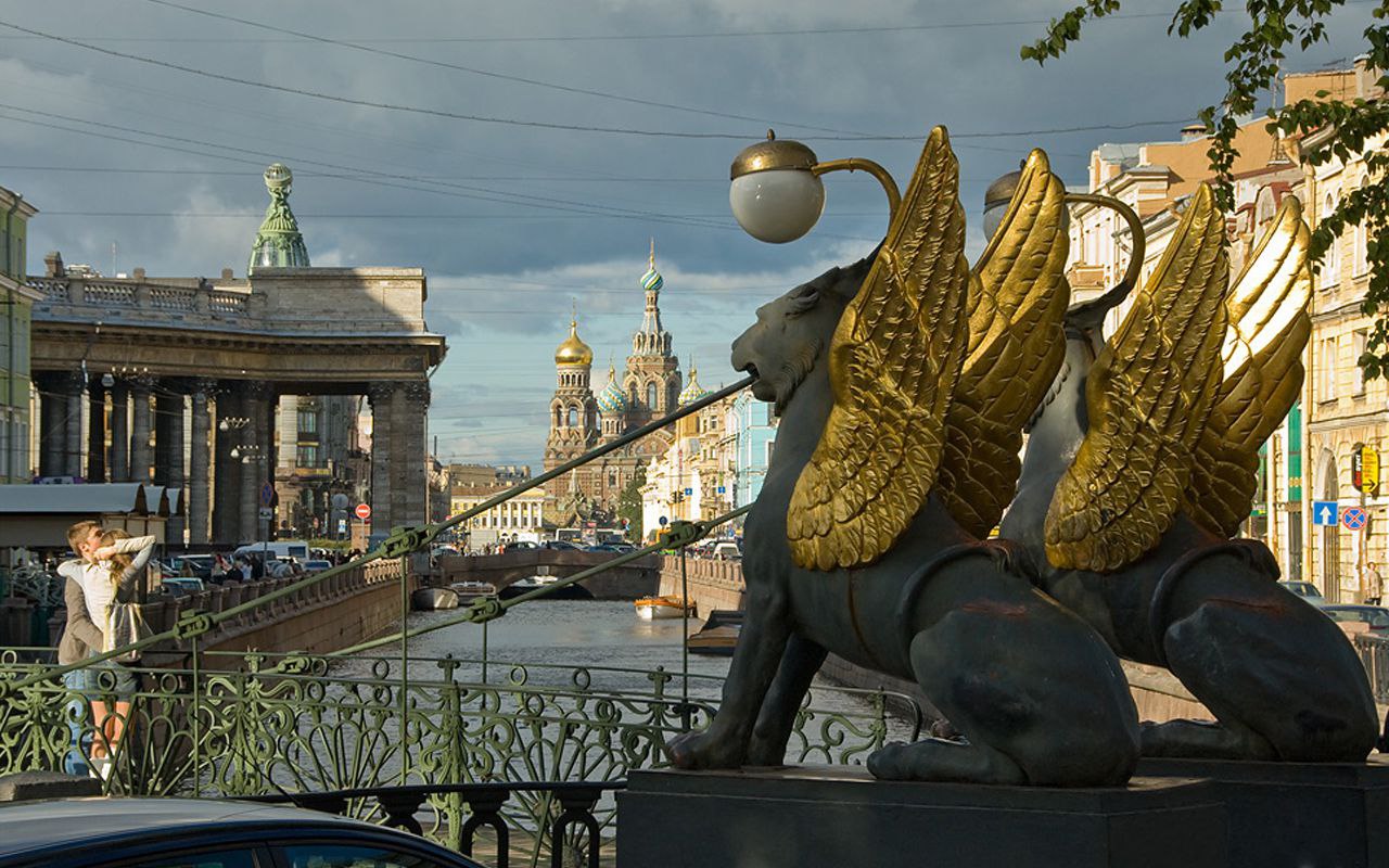 Банковский мост в санкт петербурге