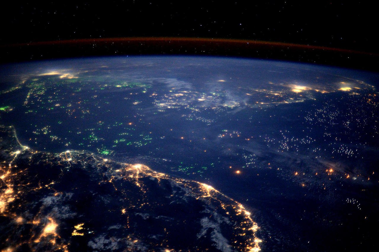 Фото земли из космоса гагарина