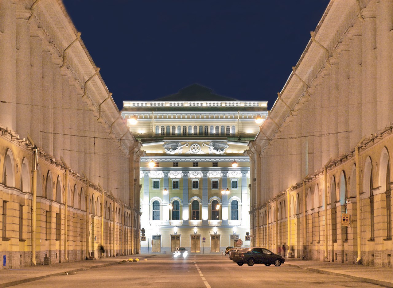 Улица Зодчего Росси Фото