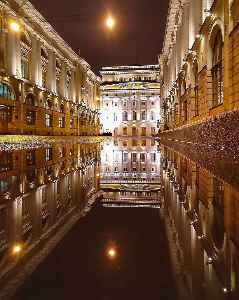 Улица Зодчего Росси Фото