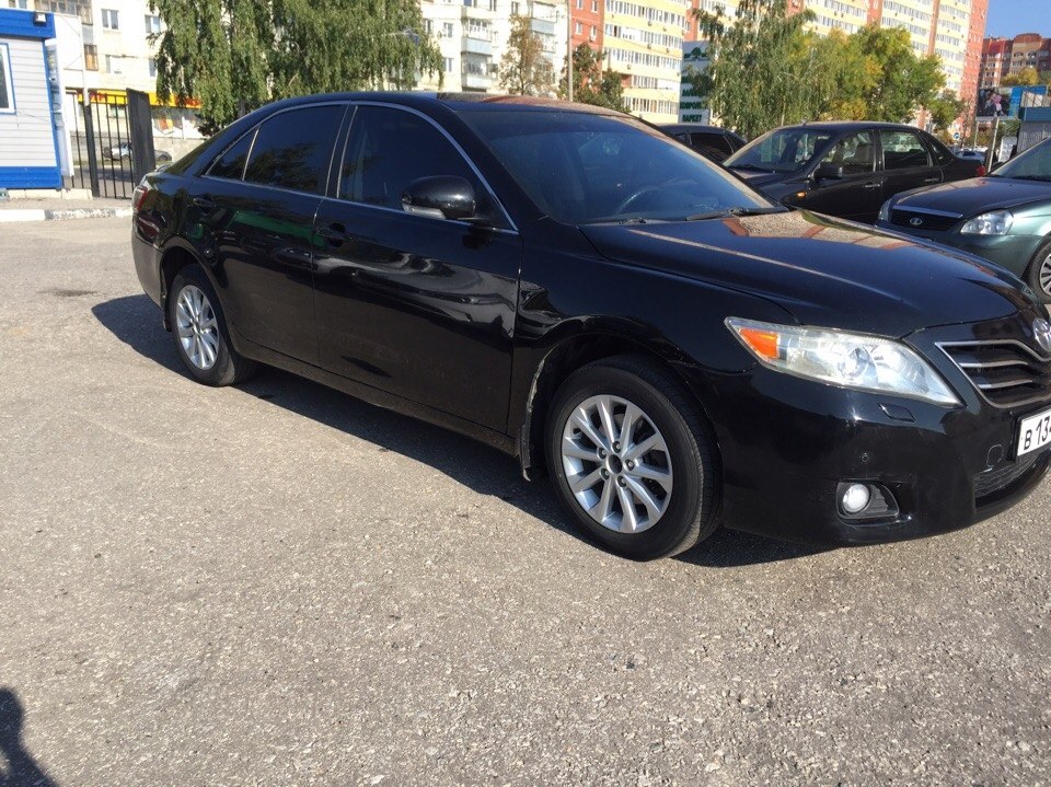 Тойота камри 2010г. Тойота Камри 2010. Камри а002аа. Camry 2.5 2010.