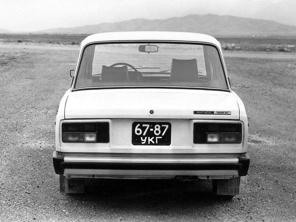 Картинки жигули сзади