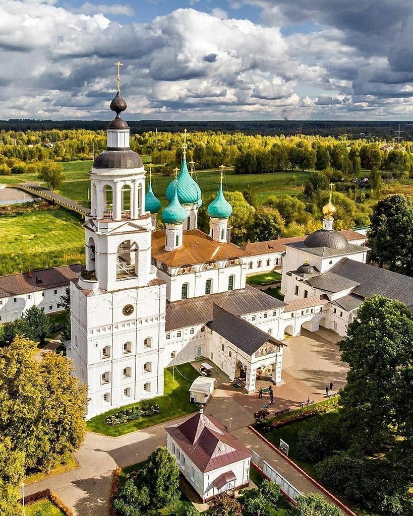 Свято введенский толгский женский монастырь фото