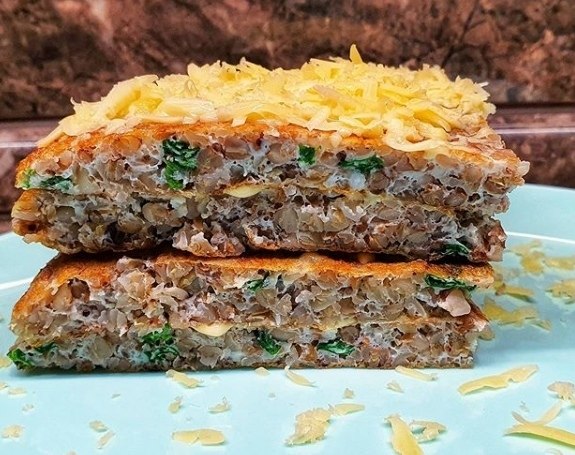 Пироги с гречкой и яйцами