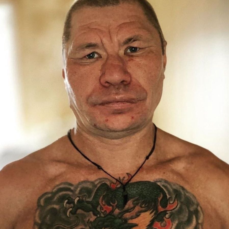 Олег монгол в молодости фото до алкоголизма биография