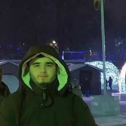 Илья, 22 года, Киров