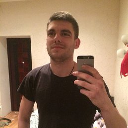 Oleg, 30, 