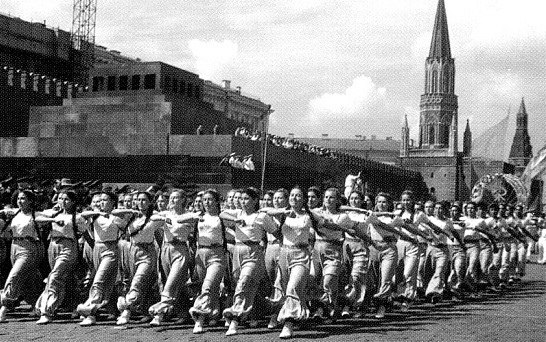 Футбол на Красной Площади. 6 июля 1936 года на главной площади страны состоялся небывалый ... - 8
