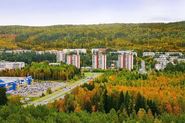 Железногорск фото. Парк Железногорск Красноярский край. Железногорск Красноярский край вид сверху. Тайга Железногорск Красноярский край. Железногорск Красноярский край гора.