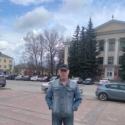 Влад, 57 лет, Брянск