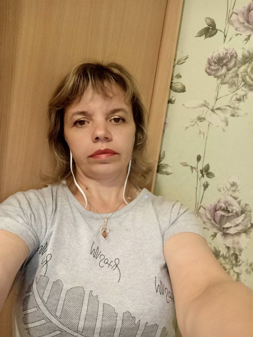 Света 45. Света 45 лет. Светлана Жукова Черлак. Свете 46 лет. Седова Лариса Омск Черлак.