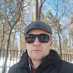 Виталик., 49 лет, Воткинск