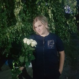 Катюша, 23 года, Горловка