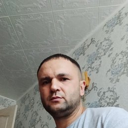 Юрий, 44 года, Свердловск