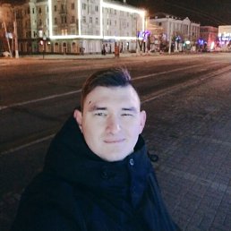 Константин, 30, Луганск