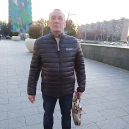 Геннадий, 50 лет, Харьков