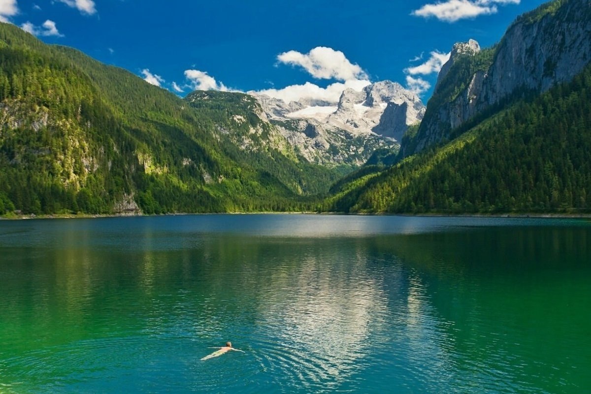 Озеро Анси чистая вода