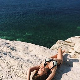 Kate, 25 , --