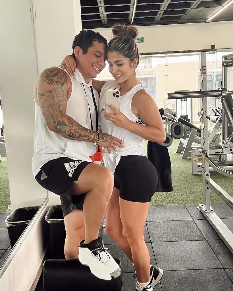 Cuantos hijos tiene kimberly flores con edwin luna