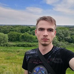 Влад, 21, Михайлов