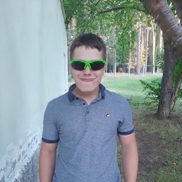 Даниил, 19, Невьянск