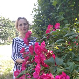 Наталия, 55, Одесса