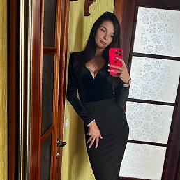 Анастасия, 29, Томск