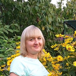 Елена, 48, Луганск