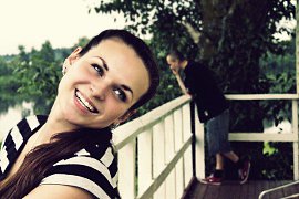 Julia, 34 , 