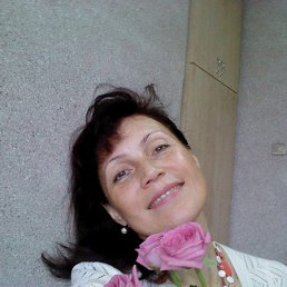 Gulja, 57, 