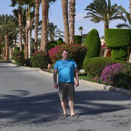 Jonas, , 42 