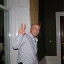  Tom, , 45  -  27  2010    