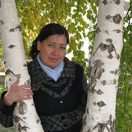 Larissa, 45, 
