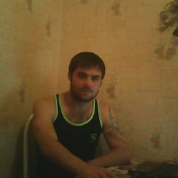Nikolay, 30, 