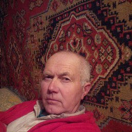 Валерий, 64, Теплогорск