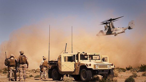  ,    HMMWV ,     V-22 ...