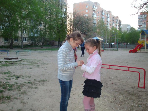 : ) - yuliya Grigolevich, 23 , 