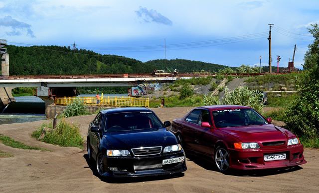  CHASER vs CHASER JZX100 TOURER V - 3