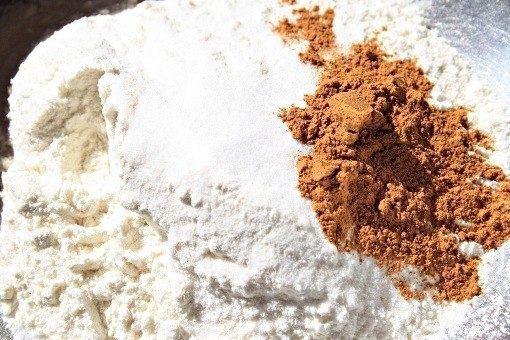 Овсяное печенье. Ингредиенты: - Несоленое сливочное масло (размягченное) - 170 г - Сахар - 200 г - ... - 4