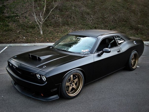 Dodge Challenger