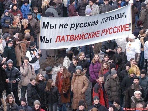 любопытством наблюдаю за реакцией латышского общества на молниеносное присоединение Крыма к России. ...