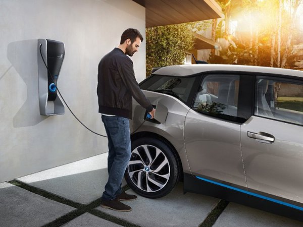 MW представила станции i DC Fast Chargers для быстрой подзарядки электромобилей. Немецкий ...