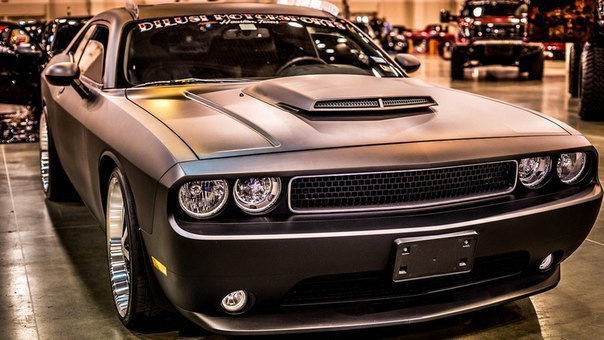 Dodge Challenger