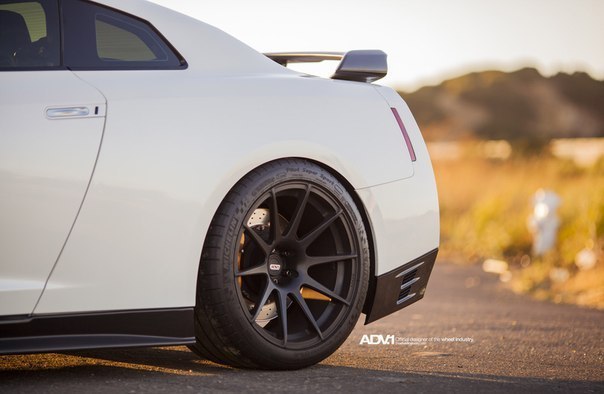 Nissan GT-R. - 6