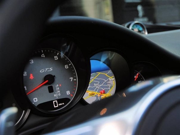 Porsche Panamera GTS - 8