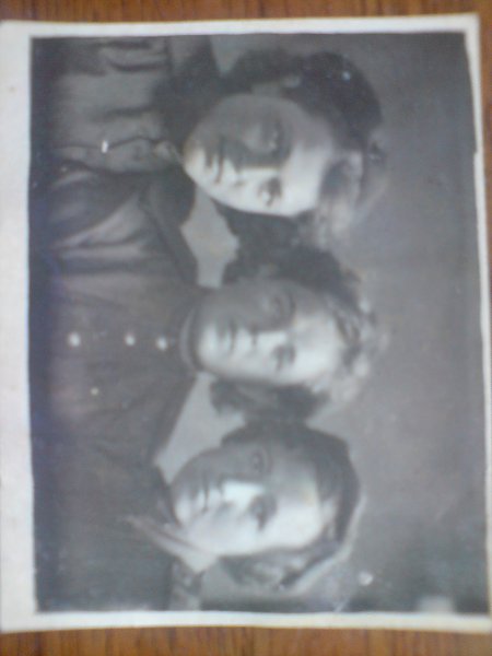 :  - , (-)   ,  ,  , 1944,  -  , 72 , 